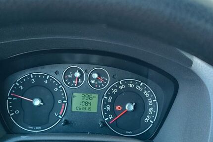 Ford Fusion 63.500 km 3.200 &euro; Nörvenich 52388