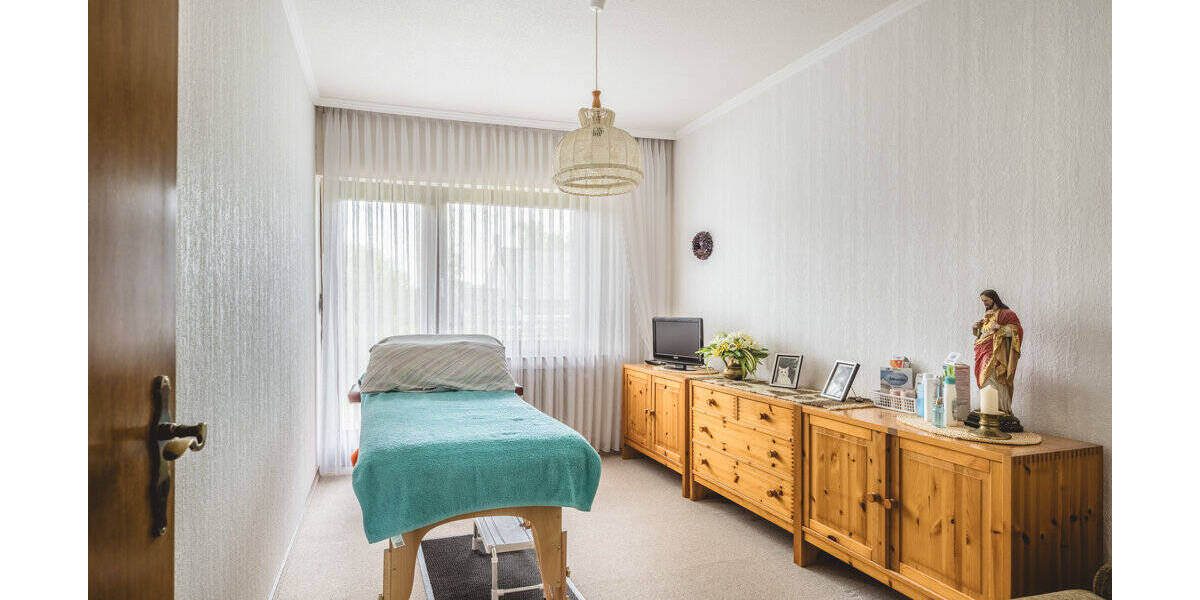 Einfamilienhaus Aachen Walheim - 7 Zimmer, 125 m&sup2;, 375.000&euro; | Angebot:26192135