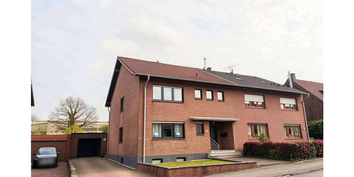 Etagenwohnung Eschweiler - 3 Zimmer, 113 m&sup2;, 900&euro; | Angebot:26209946