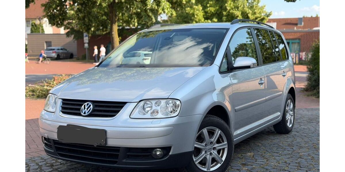VW Touran 240.000 km 1.999 &euro; Jülich 52428