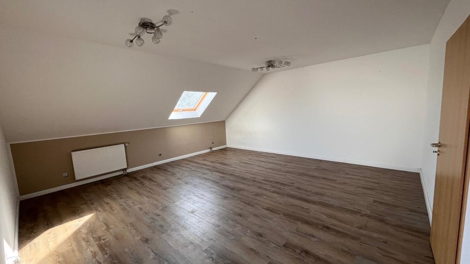 Maisonettenwohnung Bedburg - 2 Zimmer, 80 m&sup2;, 760&euro; | Angebot:25406195