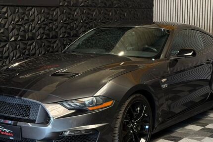 Ford Mustang 52.000 km 34.950 &euro; Jülich 52428