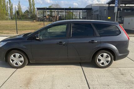 Ford Focus 167.000 km 3.400 &euro; Aldenhoven 52457