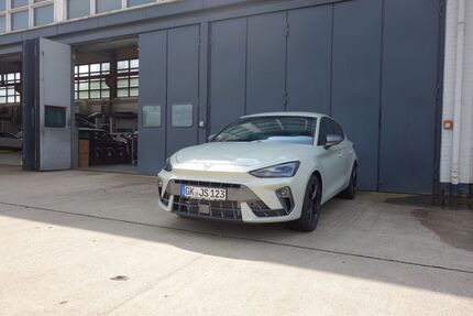 Cupra Leon 9.999 km 32.490 &euro; Geilenkirchen 52511