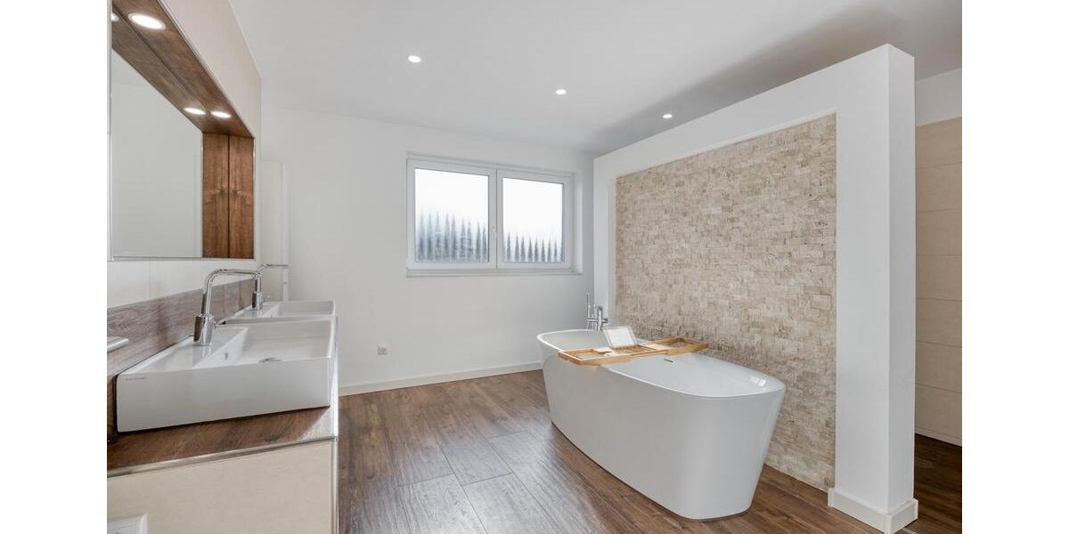 Einfamilienhaus Hückelhoven - 5 Zimmer, 169 m&sup2;, 679.000&euro; | Angebot:26153510