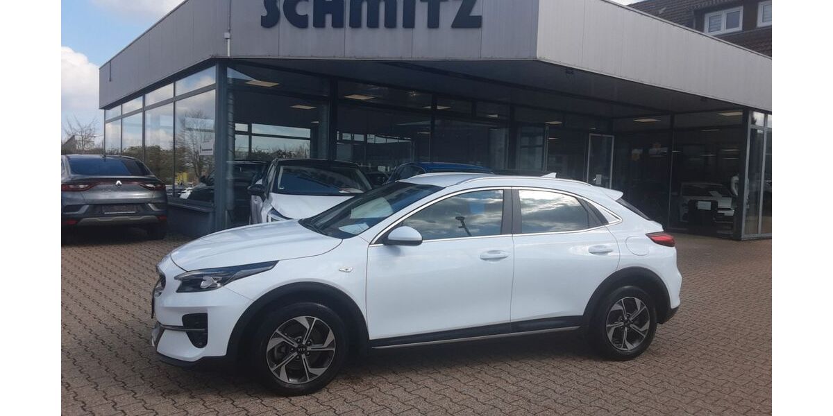 Kia XCeed 32.800 km 16.790 &euro; Monschau (bei Aachen) 52156