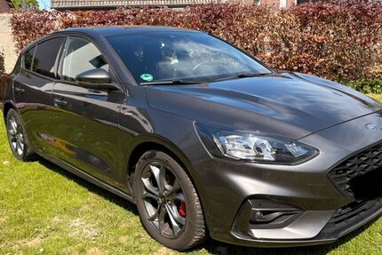 Ford Focus 78.000 km 14.200 &euro; Geilenkirchen 52511