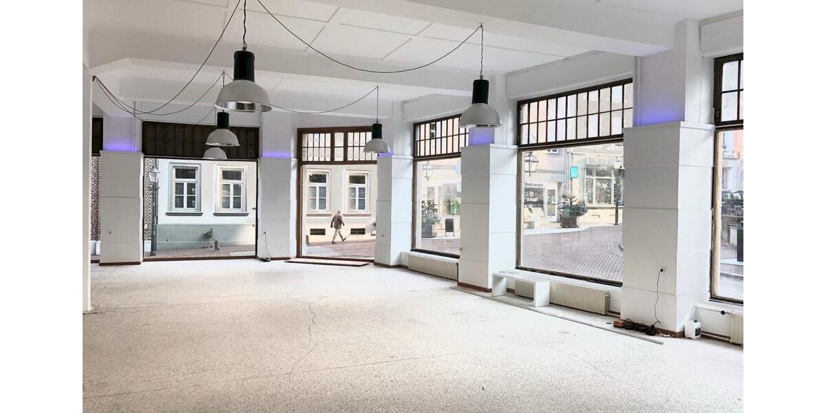 Gewerbeobjekt Aachen Aachen-Mitte - 2.900&euro; | Angebot:25048900