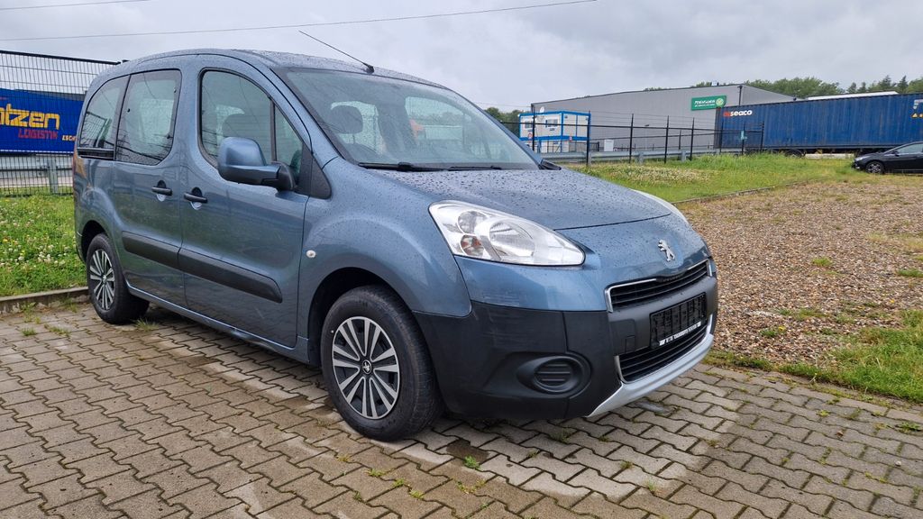 Peugeot Partner Tepee 151.000 km 5.600 &euro; Eschweiler 52249
