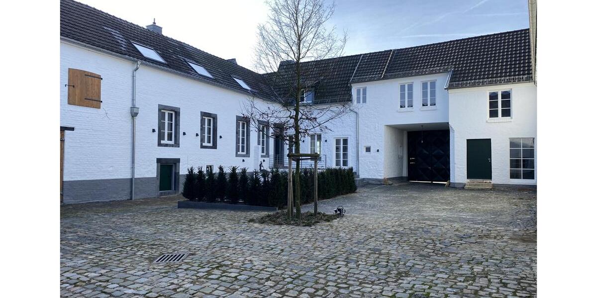 Einfamilienhaus Aachen Aachen-Mitte - 6 Zimmer, 220 m&sup2;, 2.450&euro; | Angebot:25975648