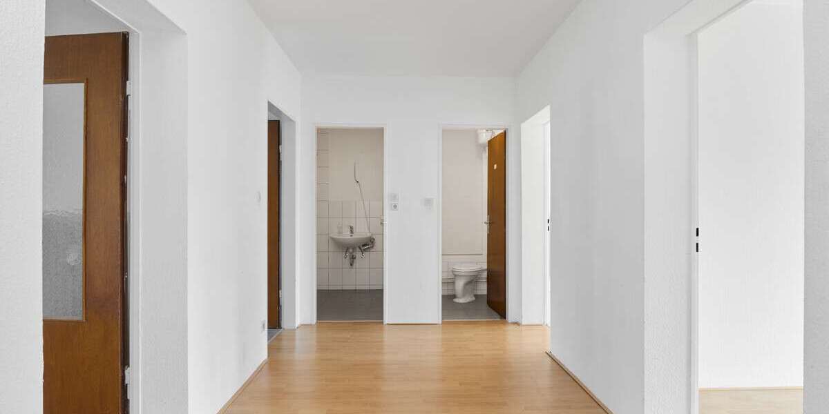 Etagenwohnung Aachen Aachen-Mitte - 3 Zimmer, 80 m&sup2;, 269.000&euro; | Angebot:26092036