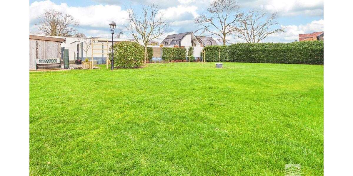 Einfamilienhaus Gangelt Schierwaldenrath - 7 Zimmer, 195 m&sup2;, 439.000&euro; | Angebot:25748237