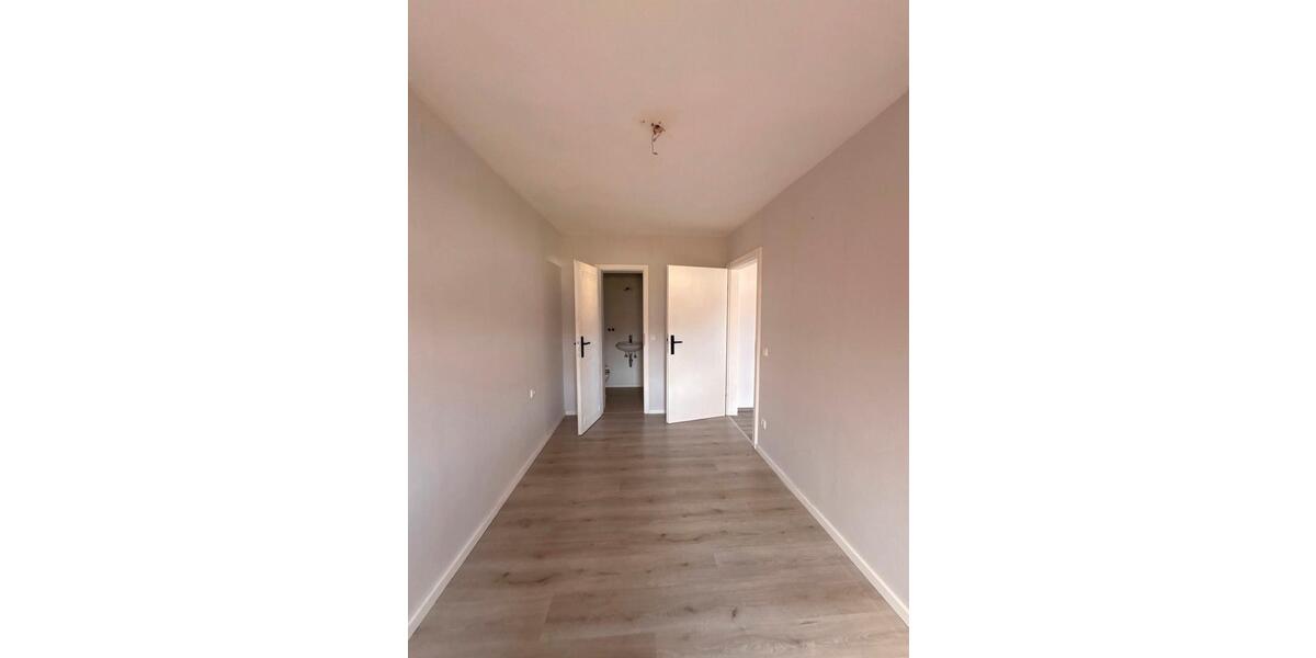 Reihenhaus Heinsberg - 6.5 Zimmer, 151 m&sup2;, 216.900&euro; | Angebot:25632945