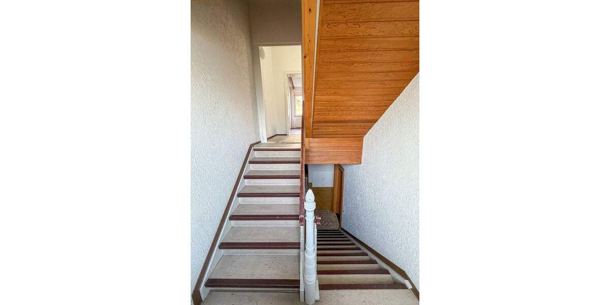 Reihenmittelhaus Stolberg (Rheinland) / Büsbach Büsbach - 7 Zimmer, 173 m&sup2;, 359.000&euro; | Angebot:25686987