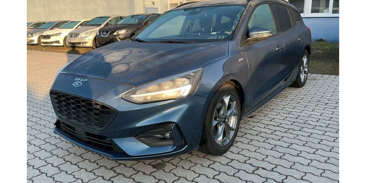 Ford Focus 54.641 km 15.890 &euro; Aldenhoven 52457