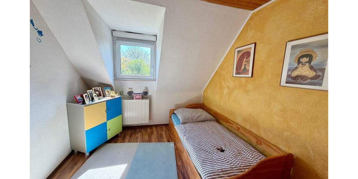 Doppelhaushälfte Aachen Eilendorf - 6 Zimmer, 133 m&sup2;, 375.000&euro; | Angebot:26596056
