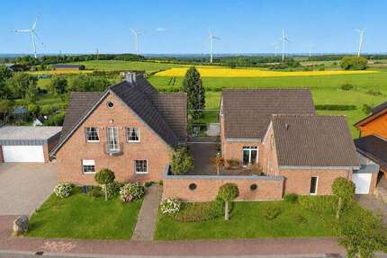 Haus Nideggen - 7 Zimmer, 314 m&sup2;, 1.550.000&euro; | Angebot:26611809