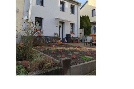 Haus Eschweiler - 4 Zimmer, 104 m&sup2;, 295.000&euro; | Angebot:27091375