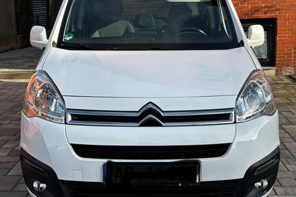 Citroen Berlingo 106.700 km 8.800 &euro; Aachen 52080