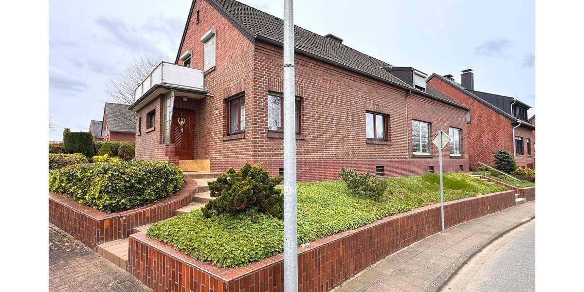 Einfamilienhaus Erkelenz Lövenich - 8 Zimmer, 222 m&sup2;, 408.000&euro; | Angebot:26308734