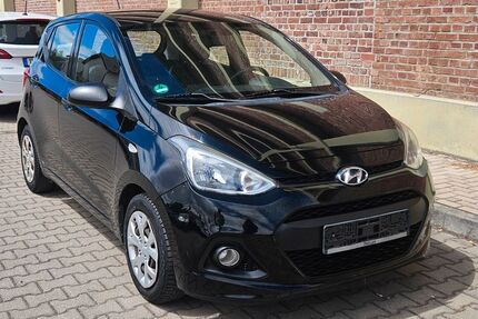 Hyundai i10 195.000 km 1.999 &euro; düren 52349