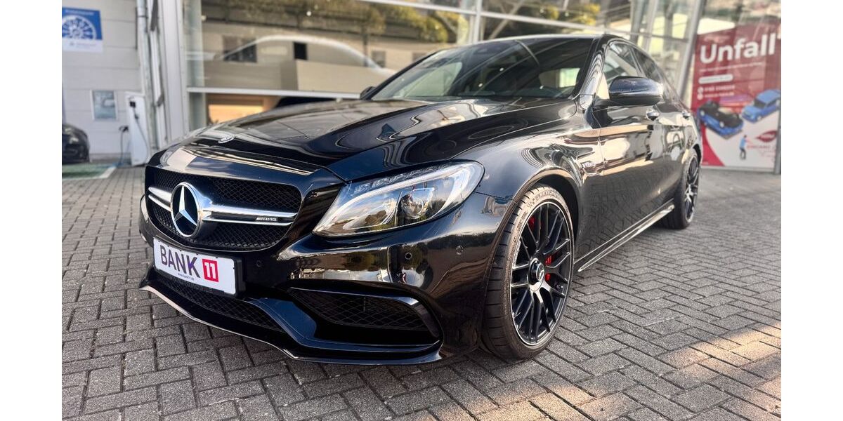 Mercedes-Benz C 63 AMG 46.200 km 52.600 &euro; Hückelhoven 41836