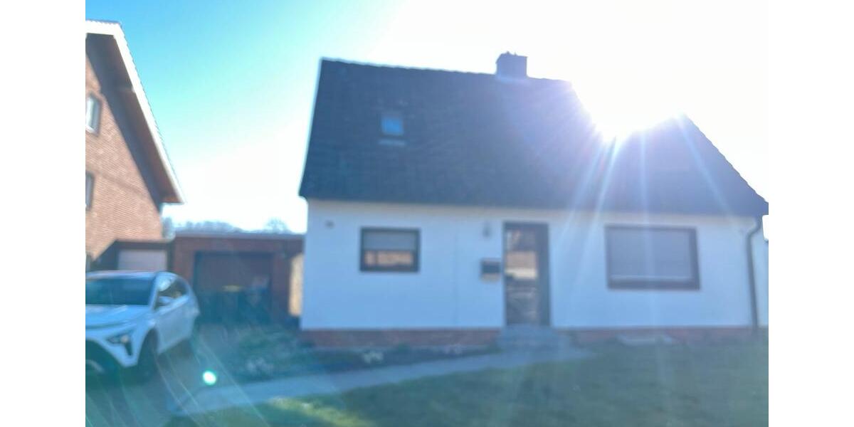 Einfamilienhaus Alsdorf - 4 Zimmer, 100 m&sup2;, 350.000&euro; | Angebot:26102673