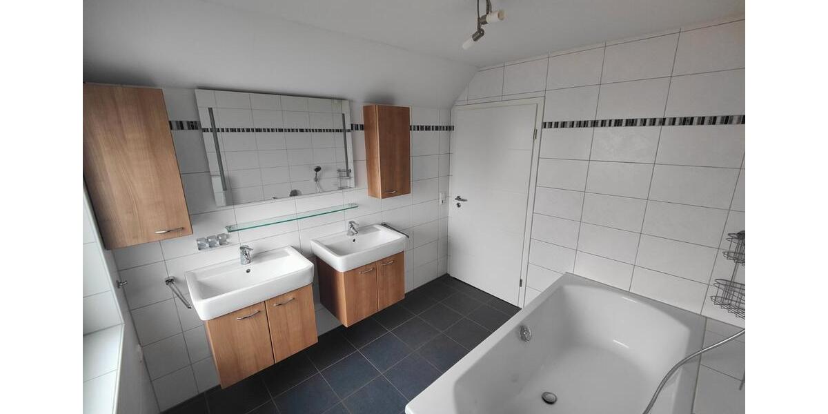 Einfamilienhaus Bedburg - 4 Zimmer, 150 m&sup2;, 549.000&euro; | Angebot:26368797