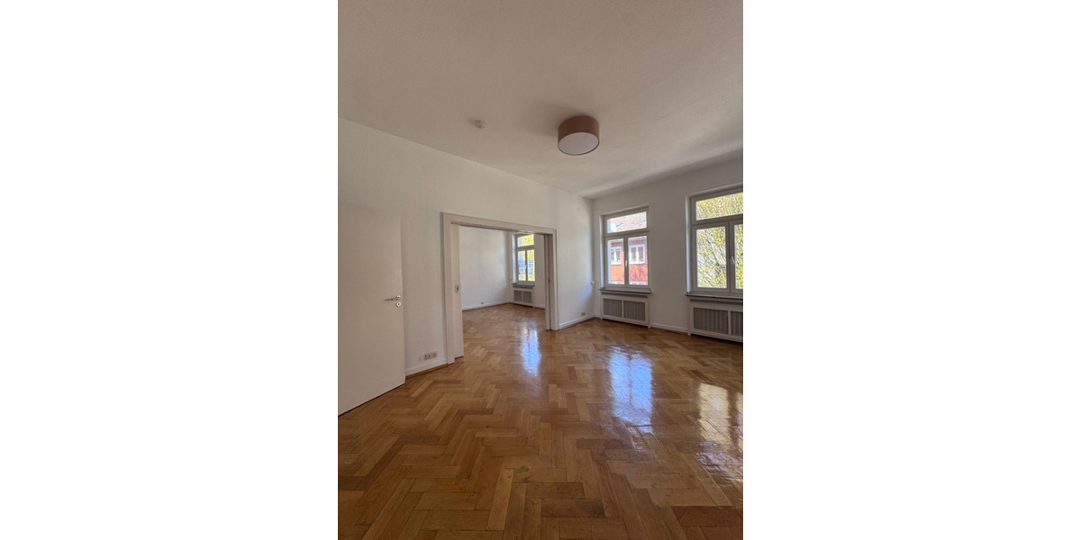Etagenwohnung Aachen Aachen-Mitte - 2.5 Zimmer, 86 m&sup2;, 920&euro; | Angebot:25853480