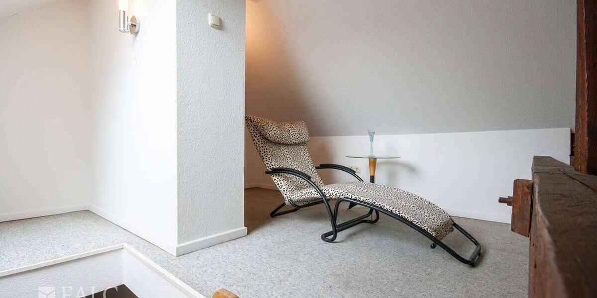 Mehrfamilienhaus, Wohnhaus Düren - 7 Zimmer, 198 m&sup2;, 315.000&euro; | Angebot:26798865