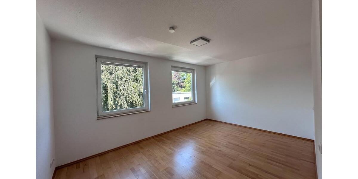 Etagenwohnung Aachen Aachen-Mitte - 3 Zimmer, 81 m&sup2;, 340.000&euro; | Angebot:26961066