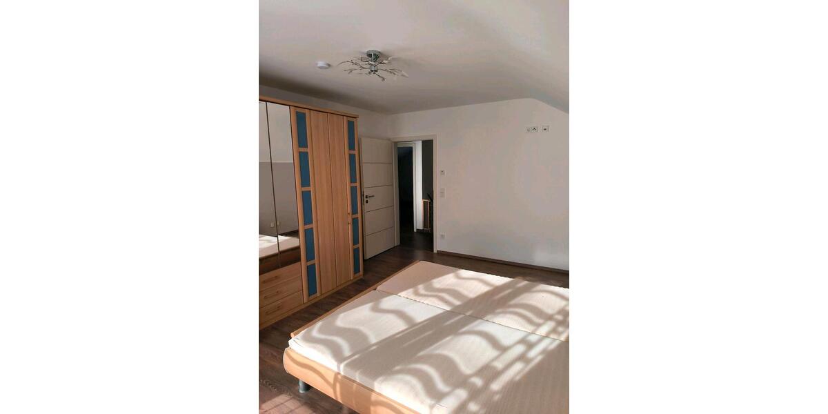Etagenwohnung Erkelenz - 3 Zimmer, 74 m&sup2;, 1.100&euro; | Angebot:26688753