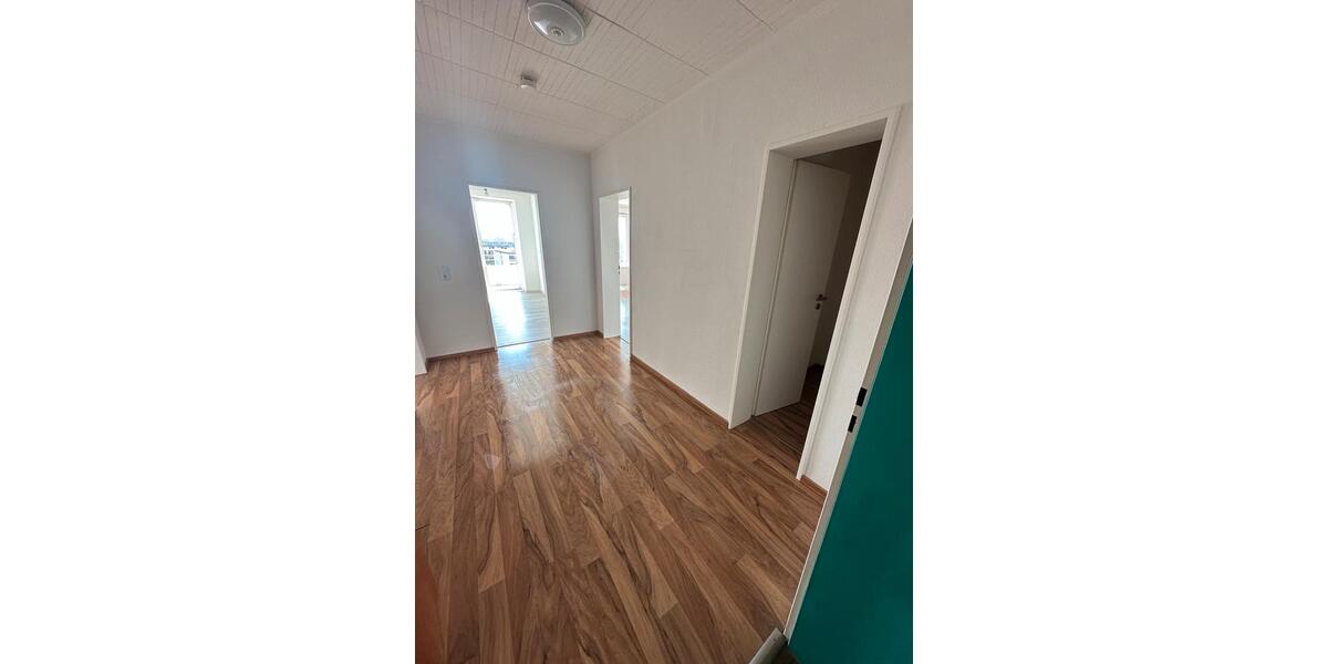 Etagenwohnung Eschweiler - 2 Zimmer, 65 m&sup2;, 650&euro; | Angebot:25939532