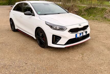 Kia ceed / Ceed 48.000 km 22.999 &euro; Aachen 52080