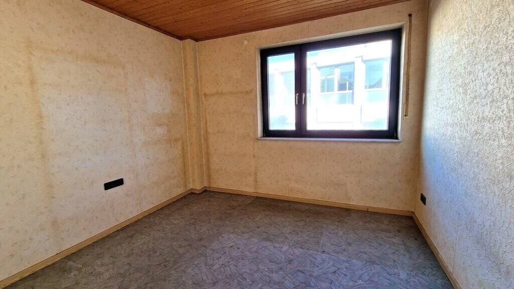 Einfamilienhaus Geilenkirchen Immendorf - 6 Zimmer, 104 m&sup2;, 180.000&euro; | Angebot:26192210