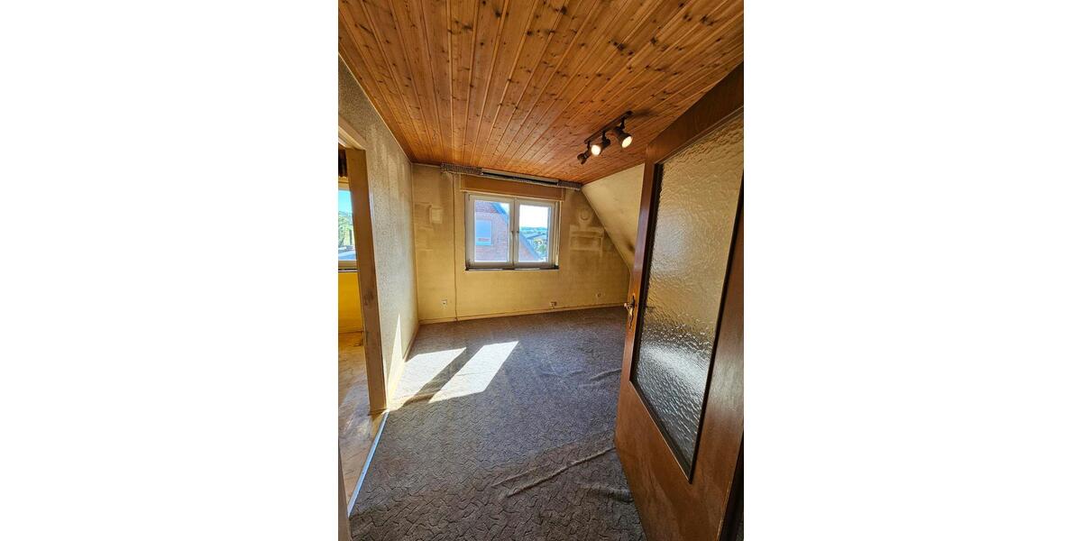 Doppelhaushälfte Düren Mariaweiler-Hoven - 6 Zimmer, 129 m&sup2;, 240.000&euro; | Angebot:26722197
