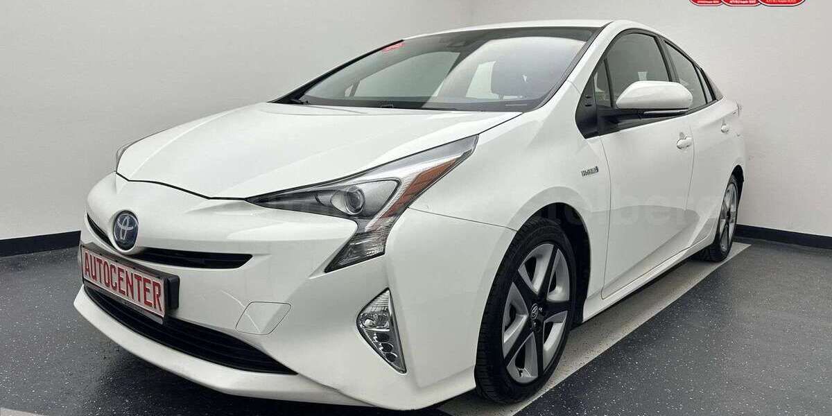 Toyota Prius 87.000 km 15.790 &euro; Stolberg 52222