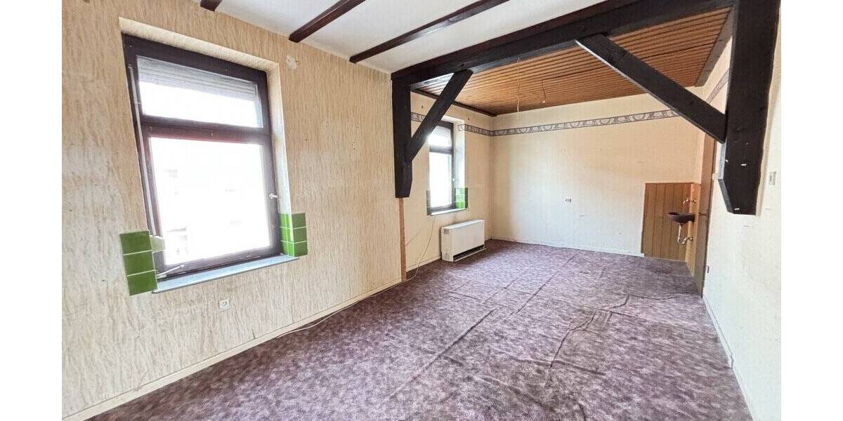Einfamilienhaus Würselen Bardenberg - 7 Zimmer, 113 m&sup2;, 210.000&euro; | Angebot:26192194