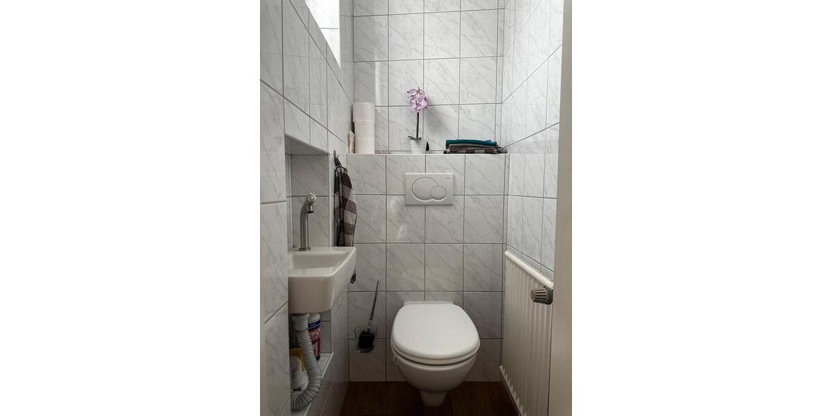 Reihenhaus Düren Mariaweiler-Hoven - 8 Zimmer, 200 m&sup2;, 365.000&euro; | Angebot:25205111