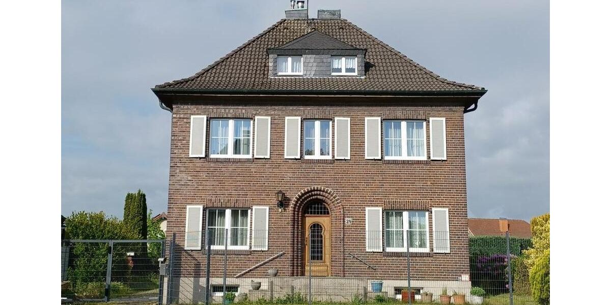Einfamilienhaus Hückelhoven - 9 Zimmer, 220 m&sup2;, 389.000&euro; | Angebot:26727951