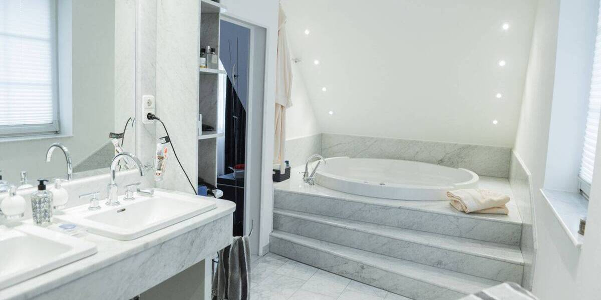 Einfamilienhaus Herzogenrath Merkstein - 6 Zimmer, 250 m&sup2;, 875.000&euro; | Angebot:26204074