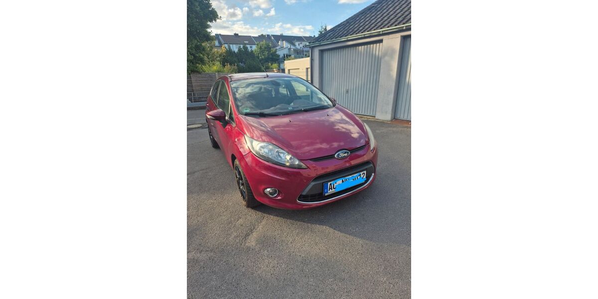 Ford Fiesta 159.200 km 3.900 &euro; aachen 52080