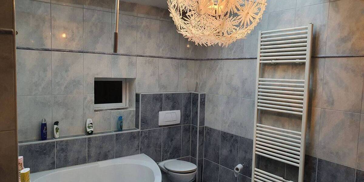 Mehrfamilienhaus, Wohnhaus Geilenkirchen - 7 Zimmer, 136 m&sup2;, 204.000&euro; | Angebot:25668480