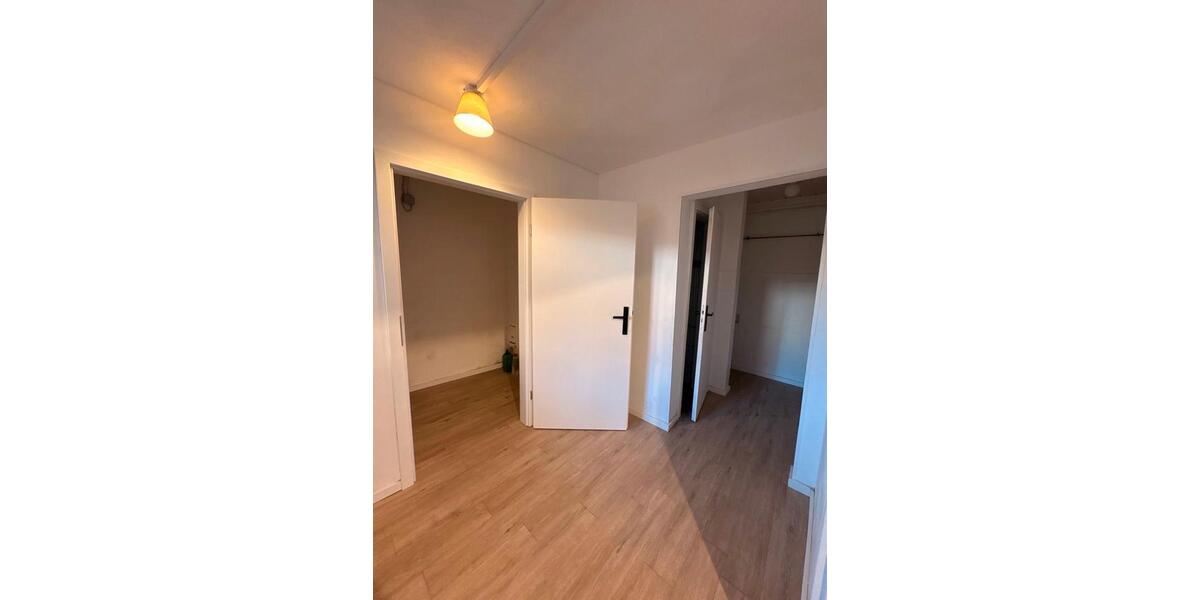 Reihenhaus Heinsberg - 6.5 Zimmer, 151 m&sup2;, 216.900&euro; | Angebot:25632945