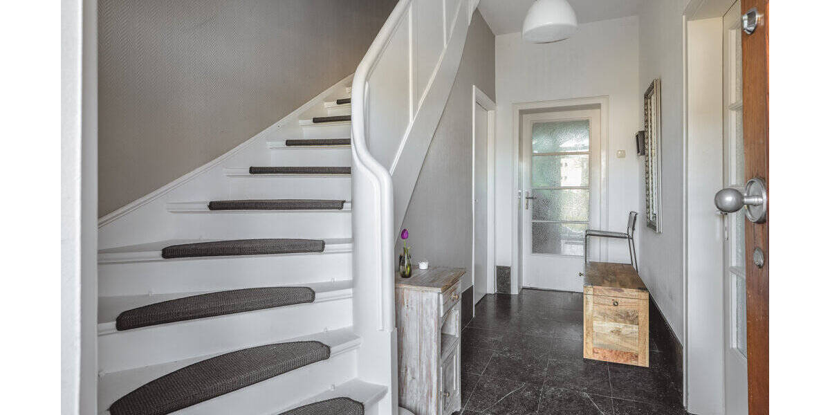 Einfamilienhaus Aachen Aachen-Mitte - 7 Zimmer, 141 m&sup2;, 849.000&euro; | Angebot:26192206