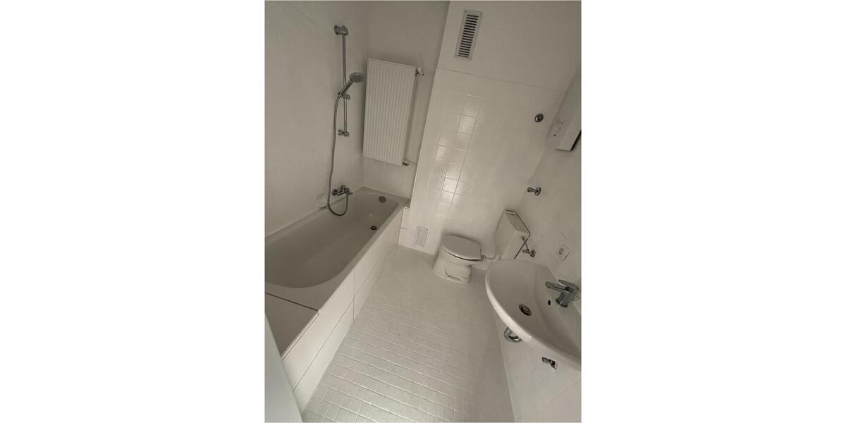 Etagenwohnung Aachen Aachen-Mitte - 2 Zimmer, 62 m&sup2;, 500&euro; | Angebot:25405131