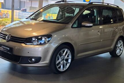 VW Touran 66.000 km 7.999 &euro; Jülich 52428