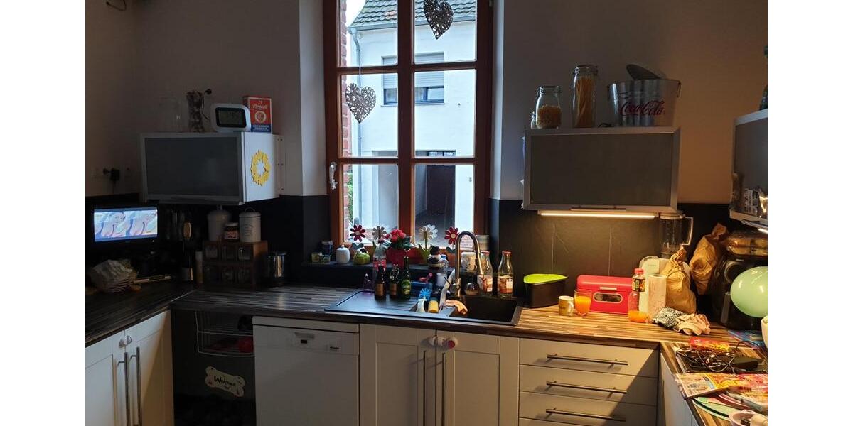 Einfamilienhaus Linnich - 8 Zimmer, 150 m&sup2;, 420.000&euro; | Angebot:25282171