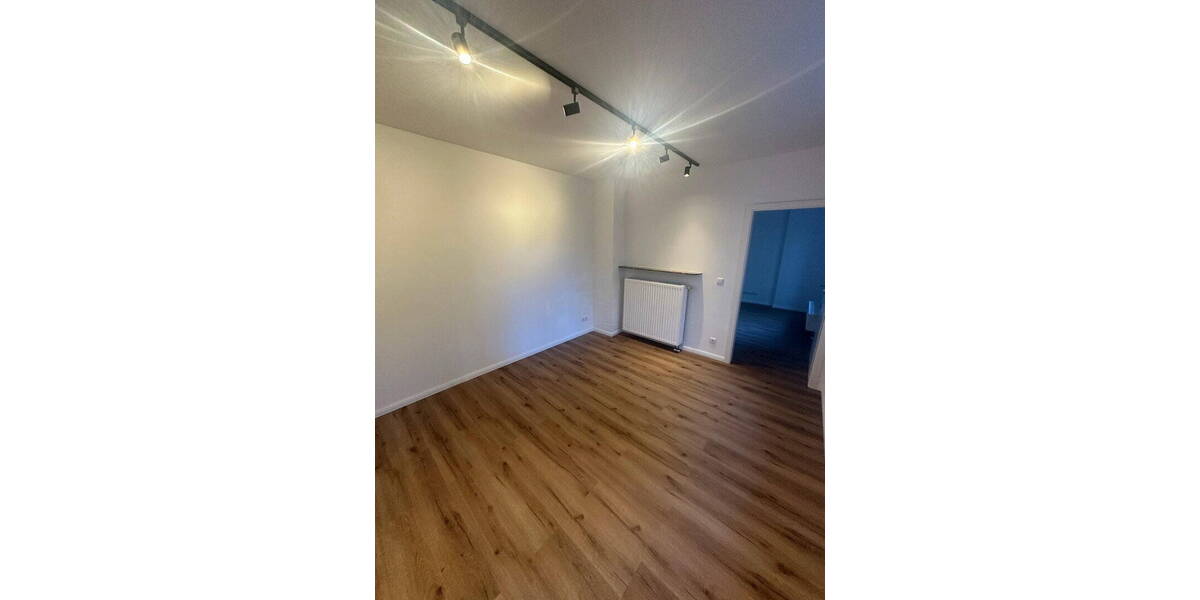 Etagenwohnung Aachen Frankenberger Viertel - 3 Zimmer, 72 m&sup2;, 1.100&euro; | Angebot:26197859