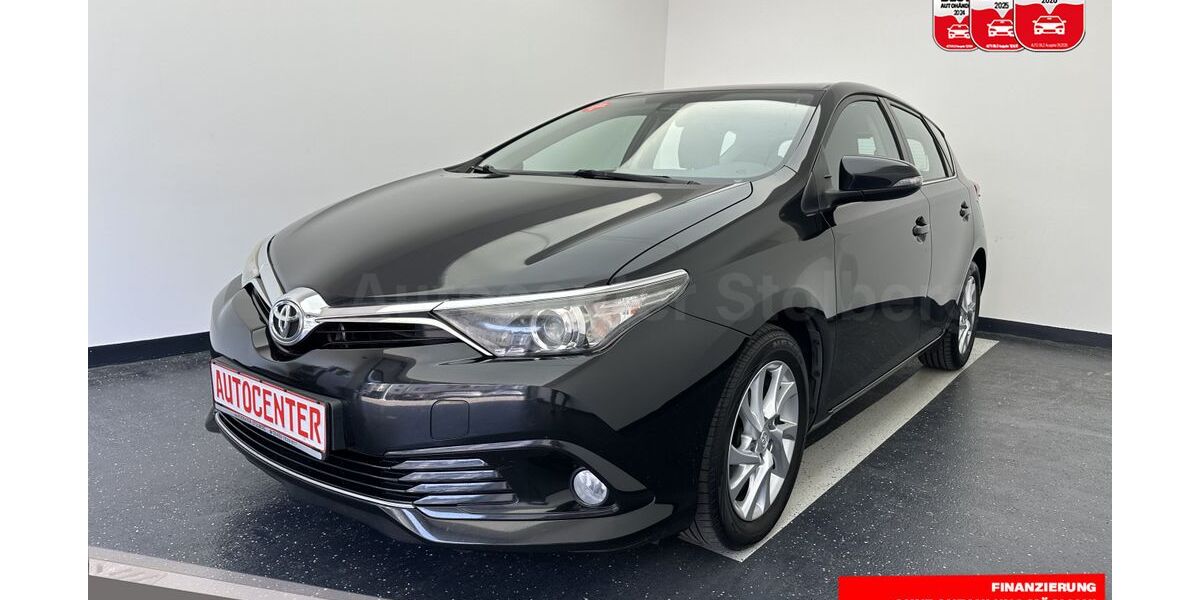 Toyota Auris 109.000 km 10.790 &euro; Stolberg 52222
